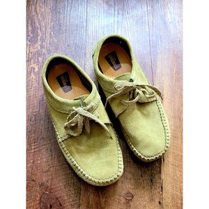 Original Clarks wallabee olive suede men's size 7.5 lace up shoes